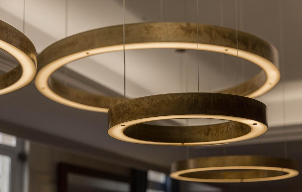 ホテル フレイザー スイート ル クラリッジ シャンゼリゼ パリ エクステリア 写真 LED pendant light